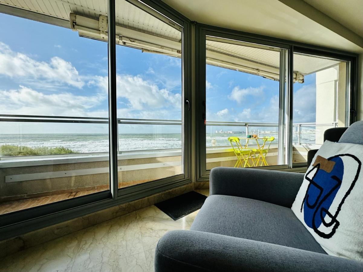 Renove A Neuf Avec Vue Imprenable Sur La Baie Des Sables D Olonne 6 Pers Appartement *