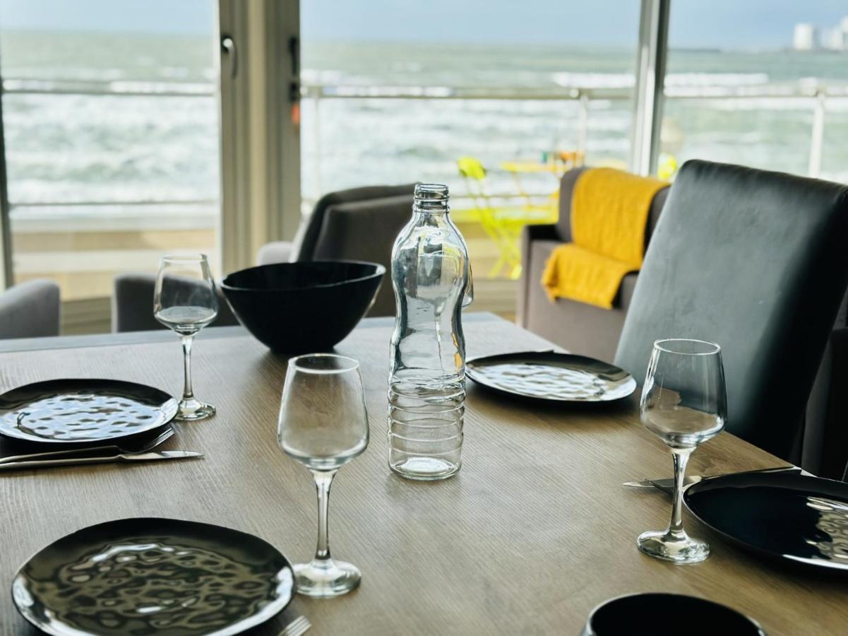 Appartement Renove A Neuf Avec Vue Imprenable Sur La Baie Des Sables D Olonne 6 Pers